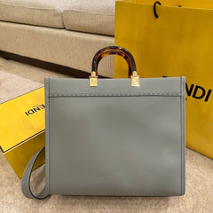 SHINE LARGE 35 TOTE IN SHADOW GREY CALFSKIN