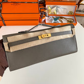 KELLY CUT 31 IN WOOD BROWN CALFSKIN WITH GOLD HARDWARE