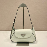 FLAP BAG 25 IN WHITE SMOOTH CALFSKIN TRIANGLE LOGO