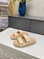 MM DOUBLE STRAP FLAT SANDALS IN BEIGE RAFFIA