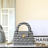 CHANEL 25S KELLY BAG 19 CM IN BLACK MIX WHITE TWEED WITH GOLD HARDWARE