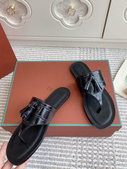 FLIP FLOPS IN BLACK LAMBSKIN SNAKE EMBOSSING