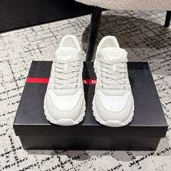 PRADA 25S MEN SNEAKERS LOGO IN WHITE NUBUCK AND CANVAS