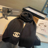 CHANEL 25S SCARF 200 IN CASHMERE 932412