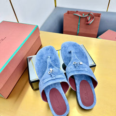 FLIP FLOPS IN BLUE SUEDE AND HARDWARE SILVER