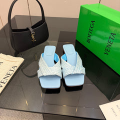 BOTTEGA VENETA 26S SANDALS IN LIGHT BLUE CALFSKIN AND RAFFIA