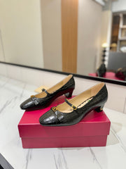 VLTN VLOGO SIGNATURE ROUND-TOE HEELS 25S IN BLACK LAMBSKIN SNAKE-EMBOSSED