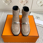 HM 25S KELSY ANKLE BOOT IN EARTHY BROWN-GRAY SUEDE WITH SILVER HARDWARE