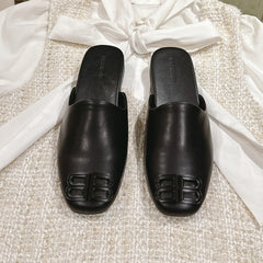 BLACK SHINY LAMBSKIN SQUARE TOE FLAT MULES BLACK BUCKLE