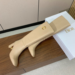 DIOR 25S KNEE-HIGH BOOTS 80 MM IN BEIGE CALFSKIN WITH GOLD HARDWARE