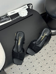 CC HIGH HEELS IN BLACK QUILTED SUEDE