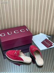 GUCCI 26S LOAFER MULES IN DARK RED SUEDE