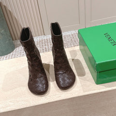 BOTTEGA VENETA 26S INTRECCIATO BOOTS 85 MM IN DARK BROWN LAMBSKIN