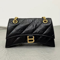 CRUSH SMALL CHAIN BAG 25 IN BLACK QUILTED CRUSHED CALFSKIN GOLD HARDWARE