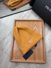 BEANIE HAT IN MUSTARD YELLOW WOOL 332397