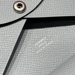 CALVI DUO COMPACT CARD HOLDER IN ASH GRAY EPSOM CALFSKIN