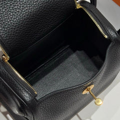 HERMES 25S MINI LINDY 19 IN BLACK CALFSKIN GOLD HARDWARE