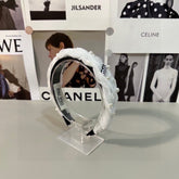 HAIR BAND IN WHITE CHIFFON PEARL-EMBELLISHED 395326