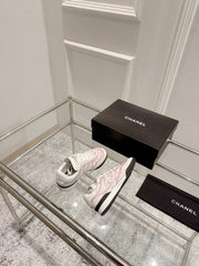 CASUAL SNEAKER IN WHITE AND PURPLE CALFSKIN