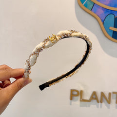 WHITE FABRIC WITH CRYSTAL HAIRBAND 417311