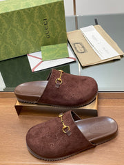 GG HORSEBIT MULE IN CHOCOLATE BROWN EMBOSSED SUEDE AND SHEEPSKIN LINING