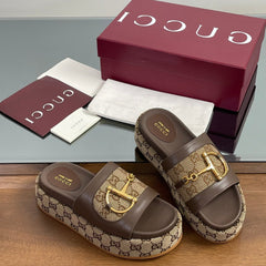 HIGH 5.5 CM WEDGE SANDALS IN BROWN MIX BEIGE CALFSKIN AND FABRIC