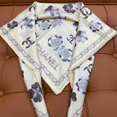 CHANEL 25S SCARF 90 IN SILK 703655