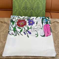 GUCCI 25S SCARF 90 IN SILK 718504