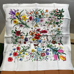 GUCCI 25S SCARF 90 IN SILK 718504