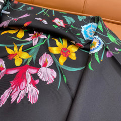 GUCCI 25S SCARF 90 IN SILK 718505