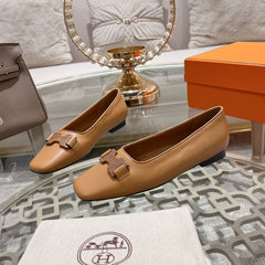 H - BUCKLE BALLET LIGHT BROWN CALFSKIN