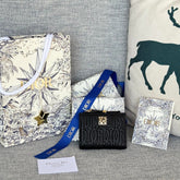 BIFOLD WALLET 11 IN BLACK QUILTED ALLOVER CALFSKIN