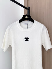 CHANEL 26S SHORT-SLEEVE CREW NECK SWEATER 865