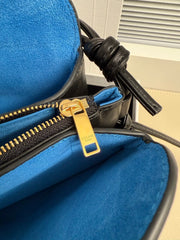 CELINE 25S TRIO FLAP 22MM IN BLACK SMOOTH LAMBSKIN GOLD HARDWARE