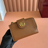 GG 25S MARMONT WALLET 13 IN BROWN CALFSKIN GOLD HARDWARE