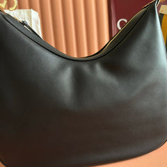 GUCCI 25S ATTACHE SHOULDER BAG 35 CM IN BLACK CALFSKIN