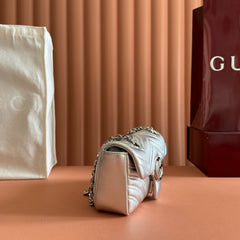 GUCCI 26S GG MARMONT BAG 22 IN SILVER LAMBSKIN