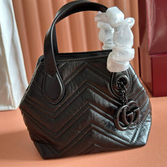 GUCCI 26S GG MARMONT TOTE BAG 17 IN BLACK CALFSKIN