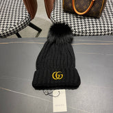 BEANIE HAT IN BLACK WOOL 403394