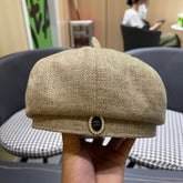 BERET HAT IN PEANUT BROWN FABRIC 420942