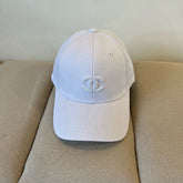 BASEBALL HAT IN WHITE COTTON 672896