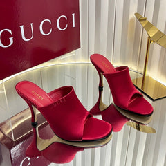 GUCCI 26S HIGH-HEELED SANDALS 100 MM IN RED SATIN