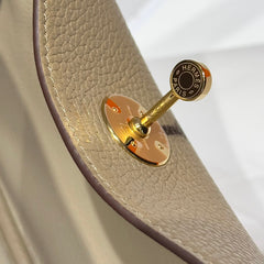 HERMES 25S MEDIUM LINDY 26 IN DARK KHAKI CALFSKIN GOLD HARDWARE