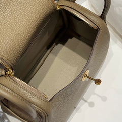 HERMES 25S MINI LINDY 19 IN BEIGE MARFA CALFSKIN GOLD HARDWARE