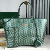SAINT LOUIS PM 34 IN GREEN GOYARDINE CANVAS AND CALFSKIN