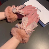GLOVES IN BLUSH PINK WOOL AND RABBIT FUR 441839