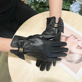 GLOVES IN BLACK LAMBSKIN 464983