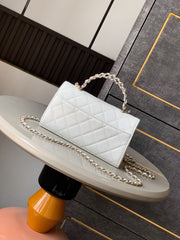 CHANEL 25S KELLY BAG 18 IN WHITE CAVIAR LEATHER WITH GOLD HARDWARE