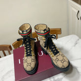 GUCCI 26S PLATFORM ANKLE BOOTS 70 MM IN BEIGE WOOL