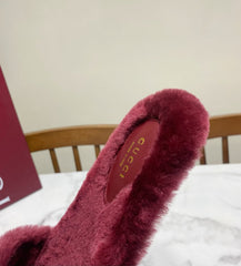 GUCCI 26S HORSEBIT MULES IN DARK RED SHEARLING